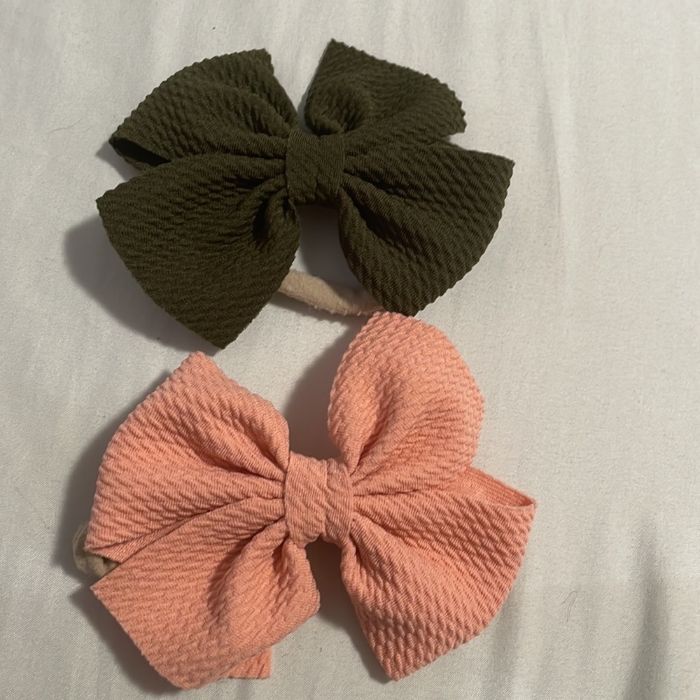 Bows - Picture 10 of 11